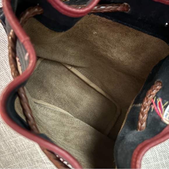 Vintage Dooney & Bourke Teton Drawstring Bucket Bag - Picture 3 of 11